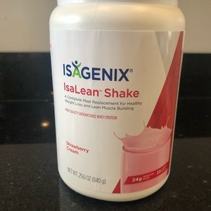 Isagenix IsaLean Shake in Strawberry Cream